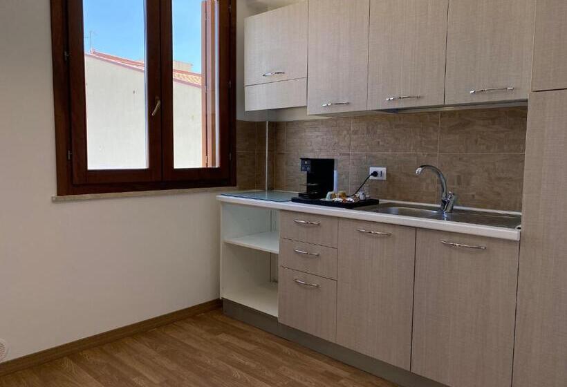 Marina Di Petrolo Apartments