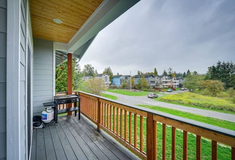 Modern Blaine Vacation Rental, 33 Mi To Vancouver!