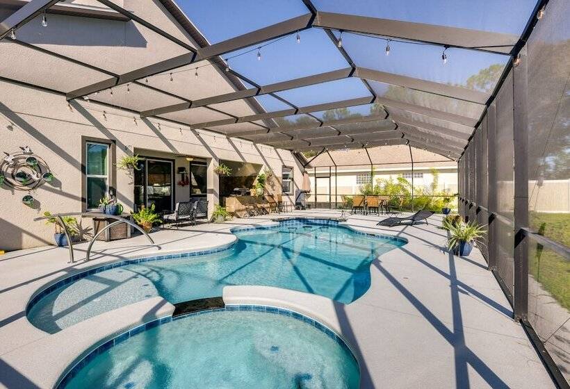 Palm Coast Paradise: Pool, Spa & Outdoor Kitchen