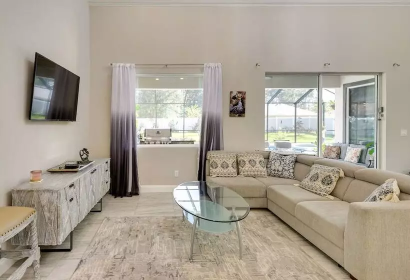 Palm Coast Paradise: Pool, Spa & Outdoor Kitchen