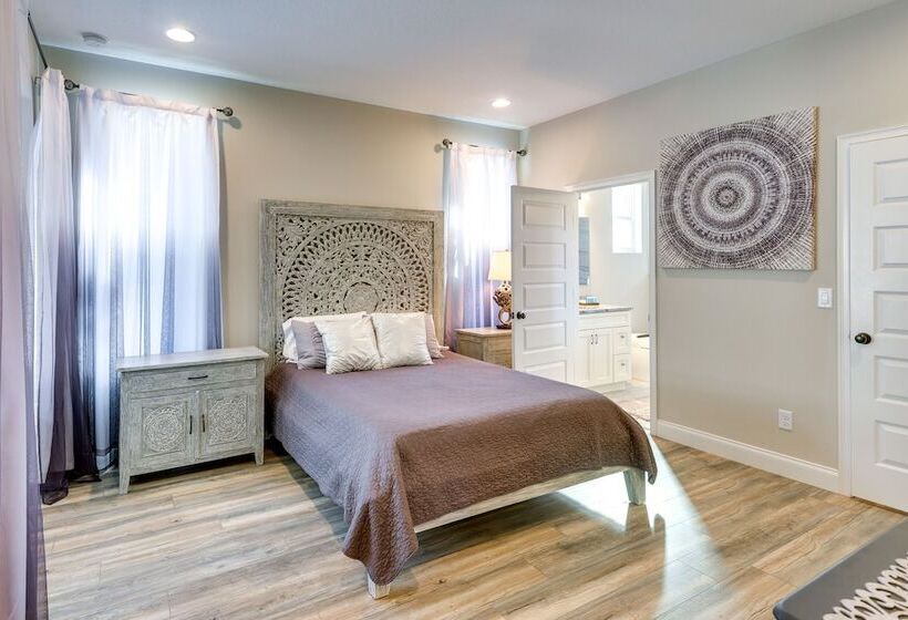 Palm Coast Paradise: Pool, Spa & Outdoor Kitchen