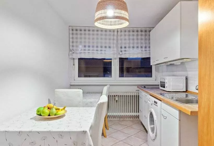 Majatalo Family And Friends Ludwigshafen