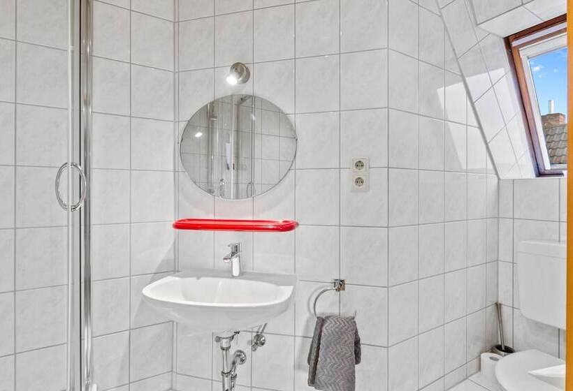 ペンション Family And Friends Ludwigshafen