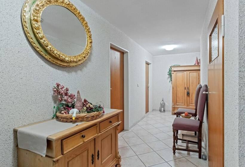 ペンション Family And Friends Ludwigshafen