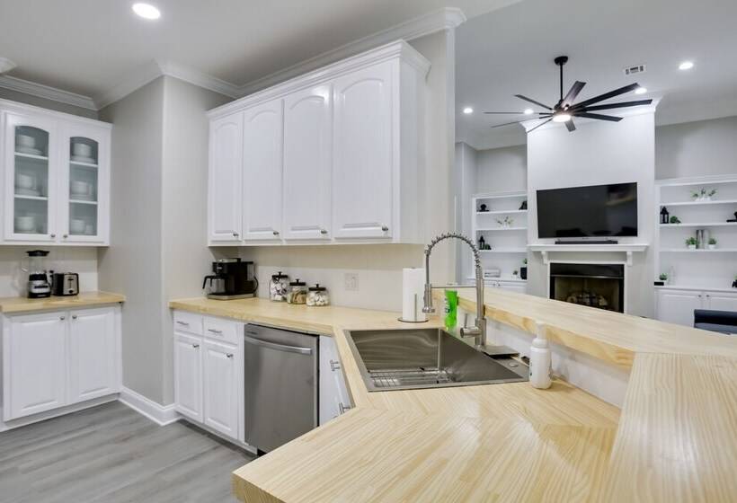 Pet Friendly Ponchatoula Oasis W/ Private Pool!