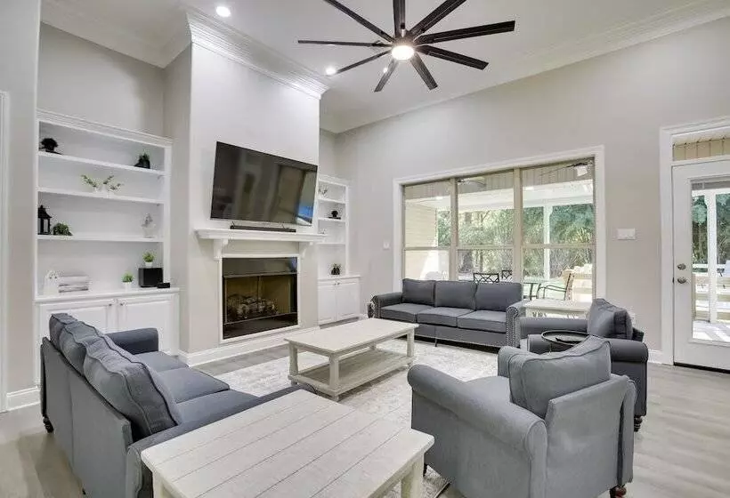 Pet Friendly Ponchatoula Oasis W/ Private Pool!
