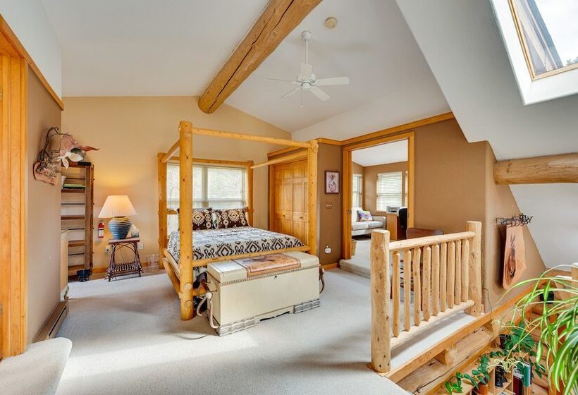 Rustic Ward Retreat W/ Deck + Mountain Views!