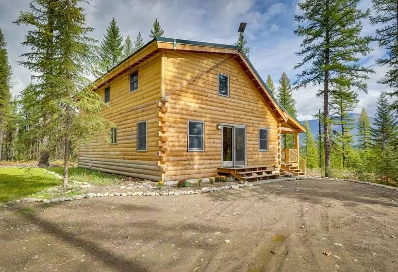 Secluded Cabin W/ Mtn Views ~ 33 Mi To Bigfork!