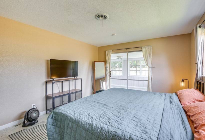 Spacious Boynton Beach Vacation Home: Pets Welcome