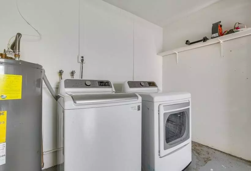 Spacious Boynton Beach Vacation Home: Pets Welcome