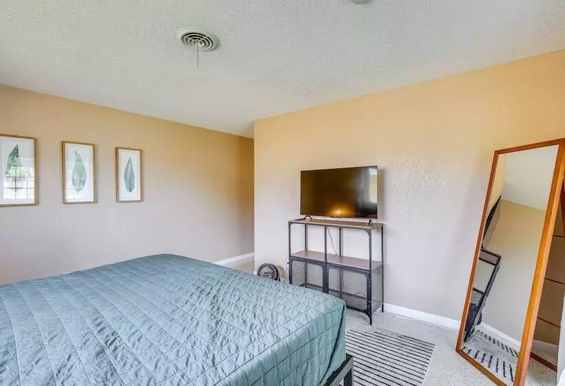 Spacious Boynton Beach Vacation Home: Pets Welcome