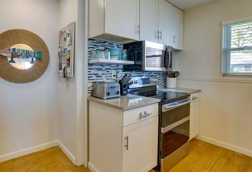 Carrabelle Retreat W/ Boat Dock + Views Of Gulf!