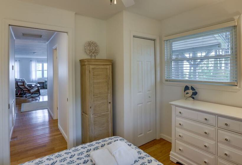 Carrabelle Retreat W/ Boat Dock + Views Of Gulf!