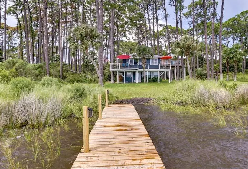 Carrabelle Retreat W/ Boat Dock + Views Of Gulf!