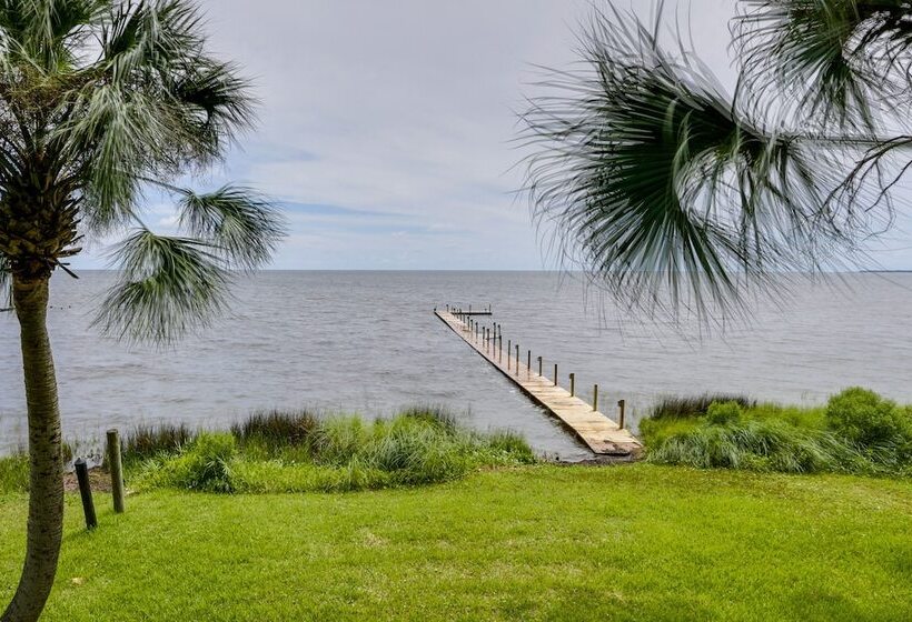 Carrabelle Retreat W/ Boat Dock + Views Of Gulf!