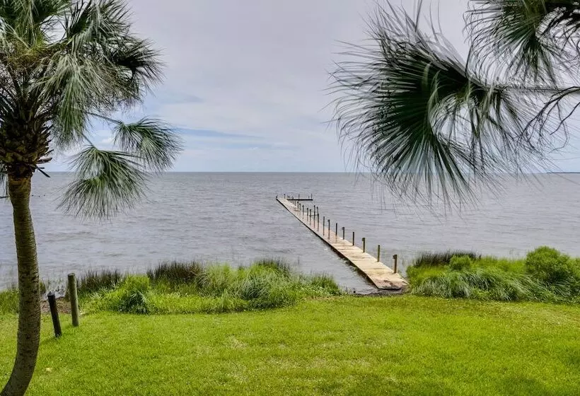 Carrabelle Retreat W/ Boat Dock + Views Of Gulf!