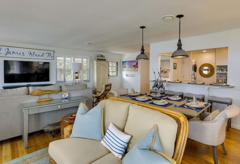 Carrabelle Retreat W/ Boat Dock + Views Of Gulf!