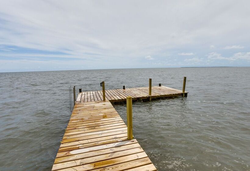 Carrabelle Retreat W/ Boat Dock + Views Of Gulf!