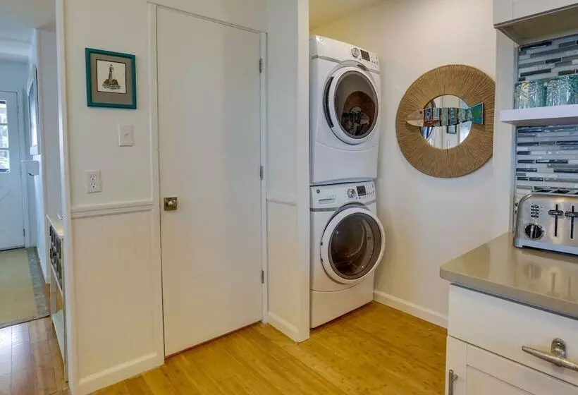 Carrabelle Retreat W/ Boat Dock + Views Of Gulf!