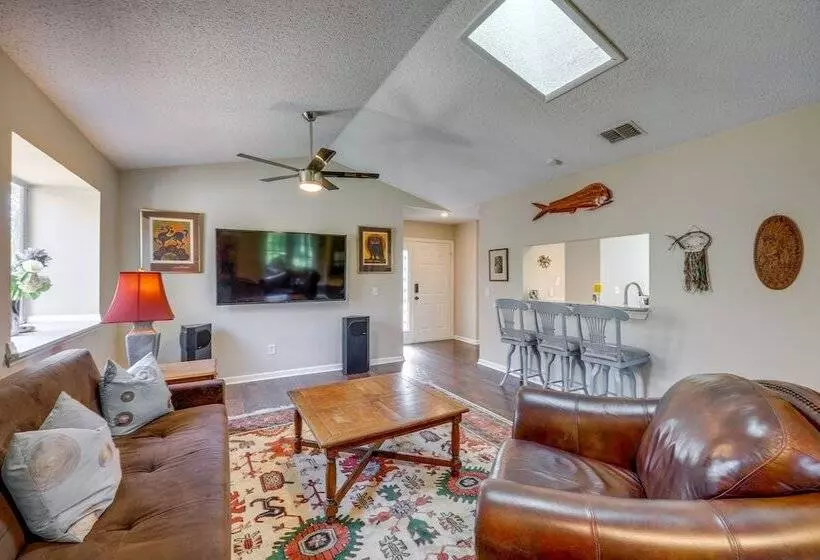 Ponte Vedra Beach Family Home: 2 Mi To Beaches!