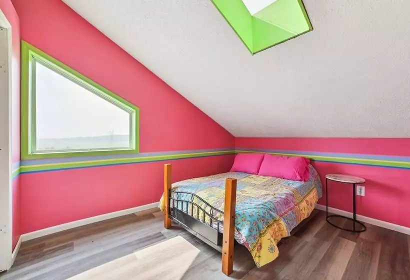 Charming Mio Family Retreat Near Mio Dam Pond!