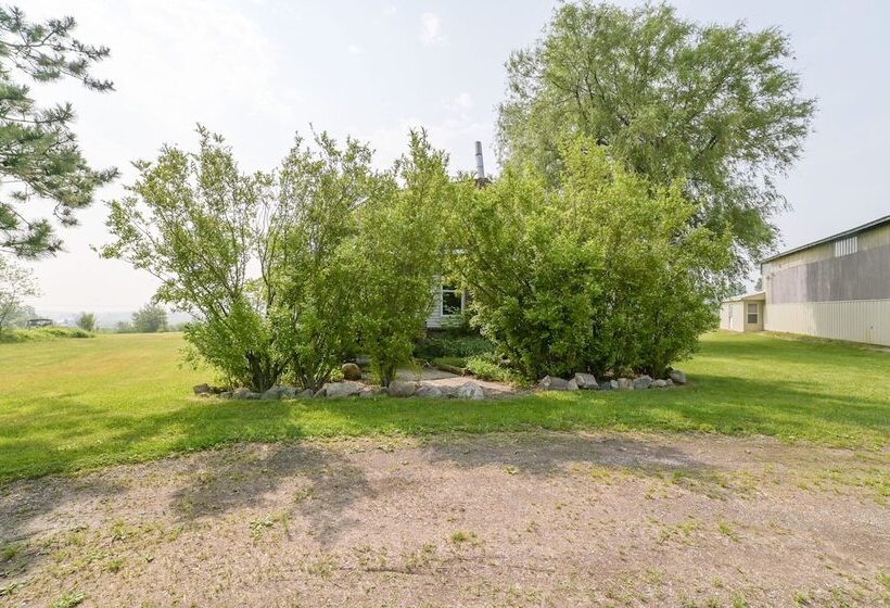 Charming Mio Family Retreat Near Mio Dam Pond!