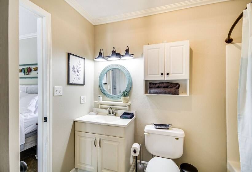 Waveland Retreat W/ Yard: Walkable Location