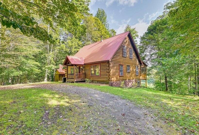 Gore Mountain Cabin: Game Room & Fire Pit