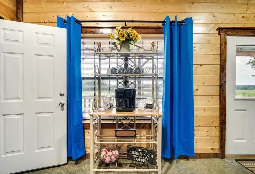 Pet Friendly Eagletown Home ~ 3 Mi To Kayaking!