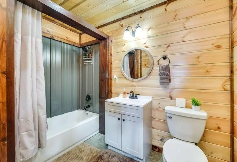 Pet Friendly Eagletown Home ~ 3 Mi To Kayaking!