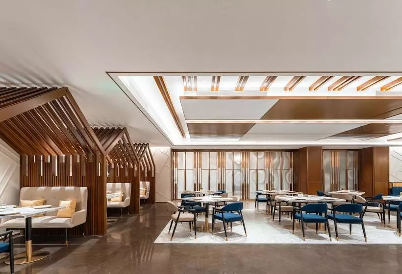 Hotelli Hilton Garden Inn Huzhou High Speed Railway Station