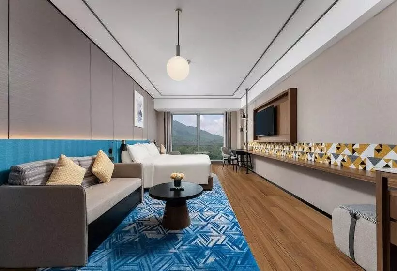 Hotelli Hilton Garden Inn Huzhou High Speed Railway Station
