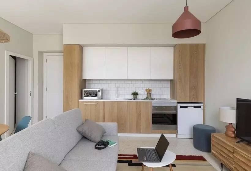 Hotelli Líbere Lisbon Príncipe Real