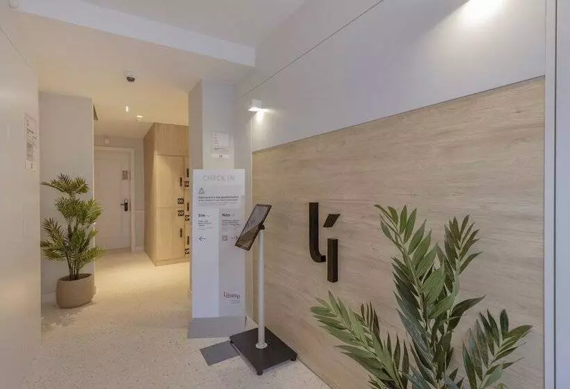 Hotelli Líbere Lisbon Príncipe Real