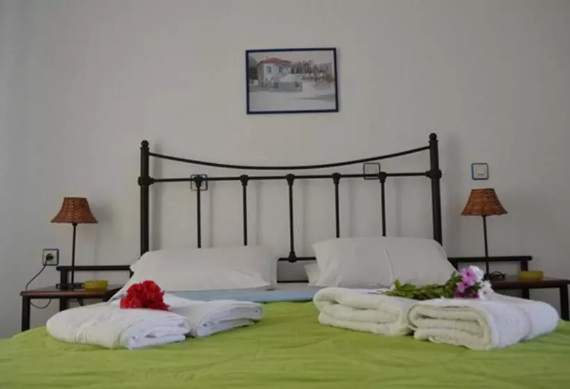 Hotelli Maistrali Studios