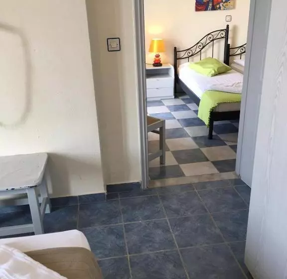 Hotelli Maistrali Studios