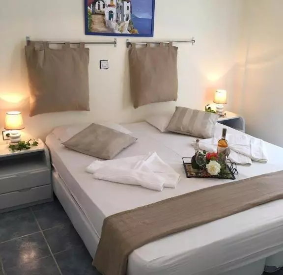 Hotelli Maistrali Studios