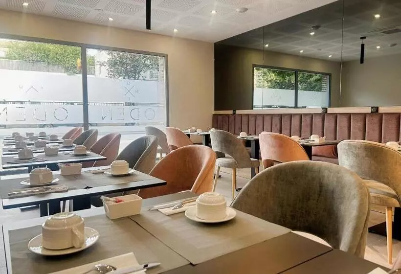 Hotelli Hôtel Oden Paris Ivry