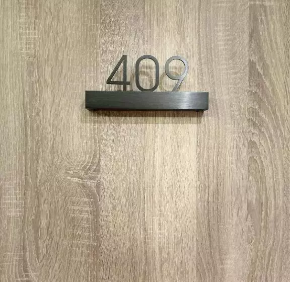 Hotelli Hôtel Oden Paris Ivry