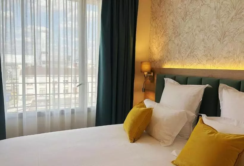 Hotelli Hôtel Oden Paris Ivry