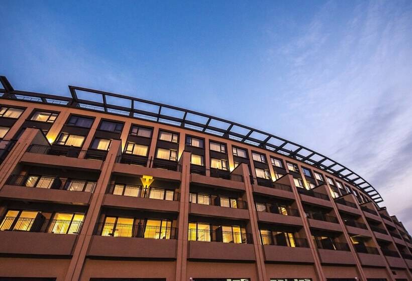 Q Box Hotel Shanghai Sanjiagang