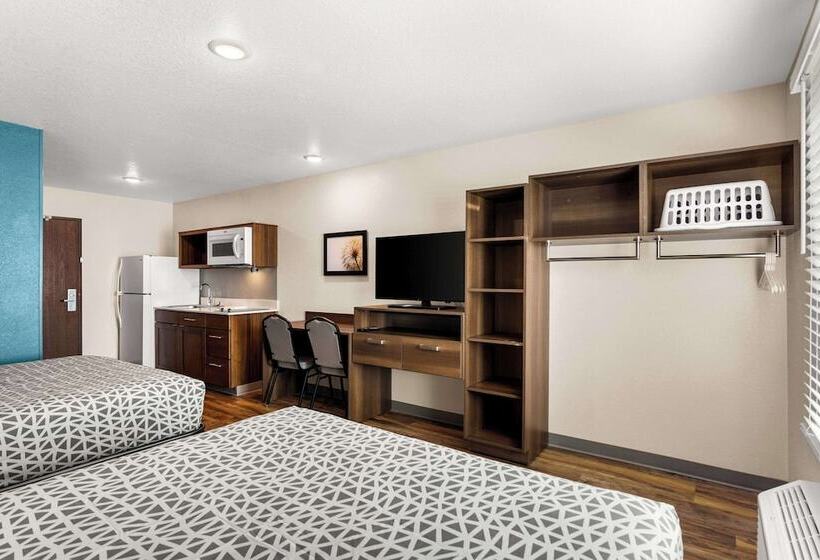 ホテル Woodspring Suites Port St Lucie