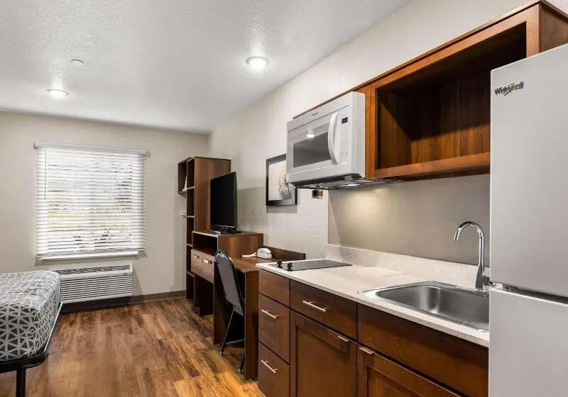 Hotelli Woodspring Suites Port St Lucie