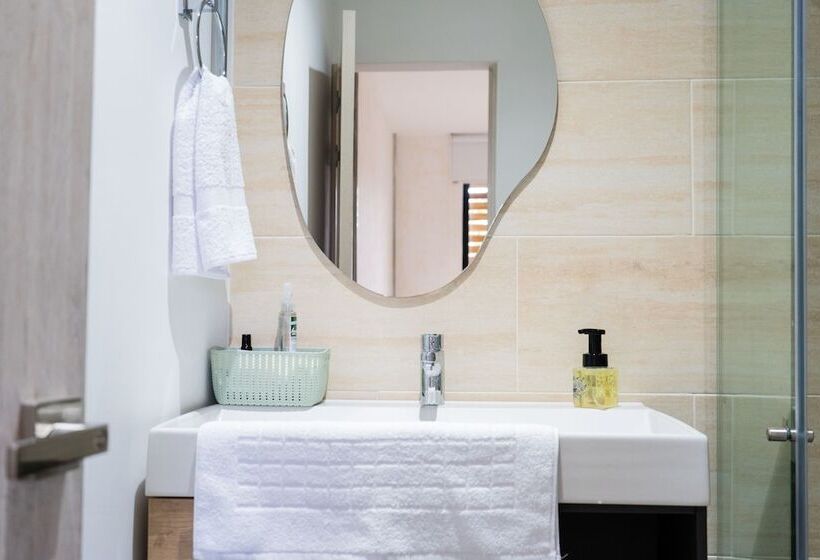 هتل Zentrico Boutique