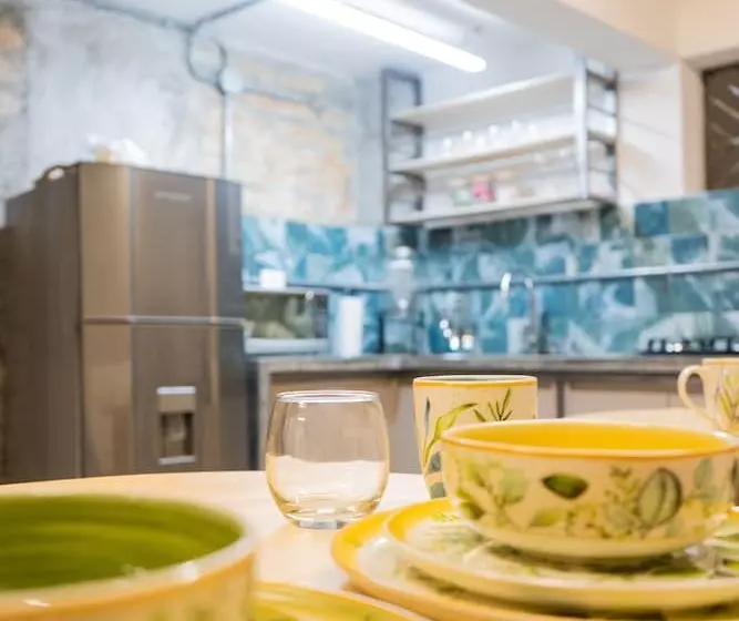 هتل Zentrico Boutique