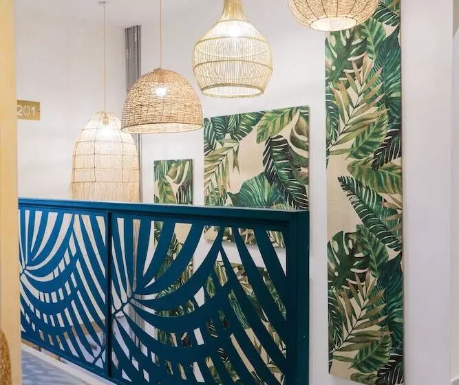 هتل Zentrico Boutique