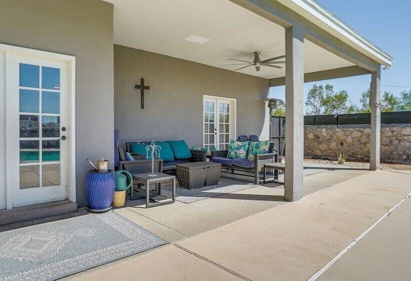 Las Cruces Home W/ Private Pool + Fire Pit!