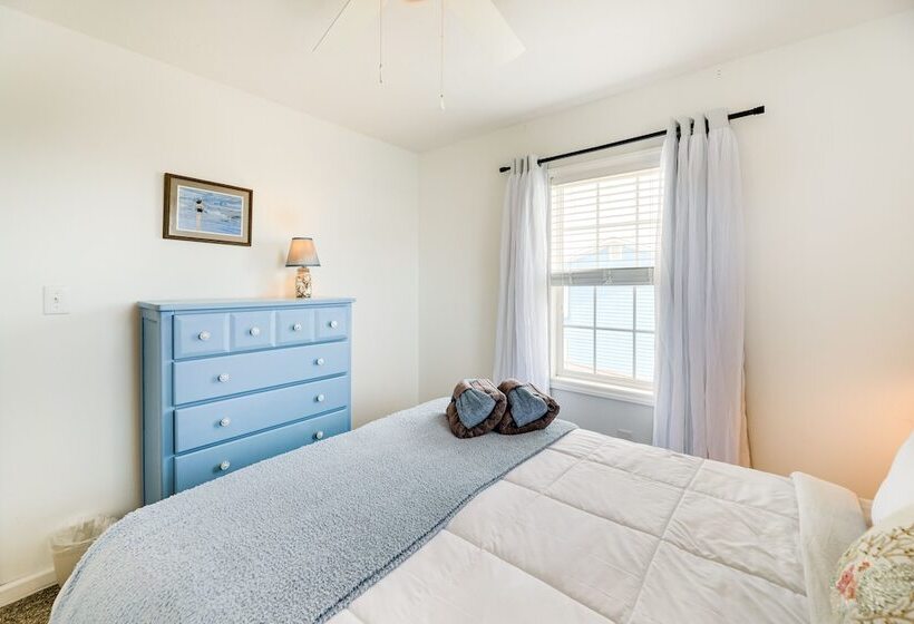 Lovely Emerald Isle Beach House Steps To Beach!