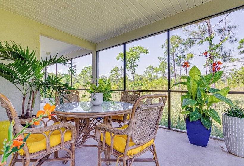 Luxe Gulf Breeze Home W/ Patios 4 Mi To Beaches!