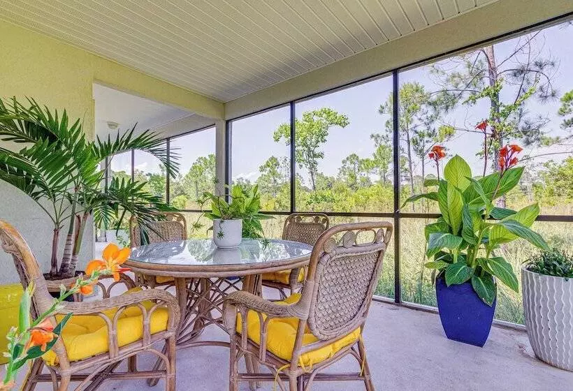 Luxe Gulf Breeze Home W/ Patios   4 Mi To Beaches!